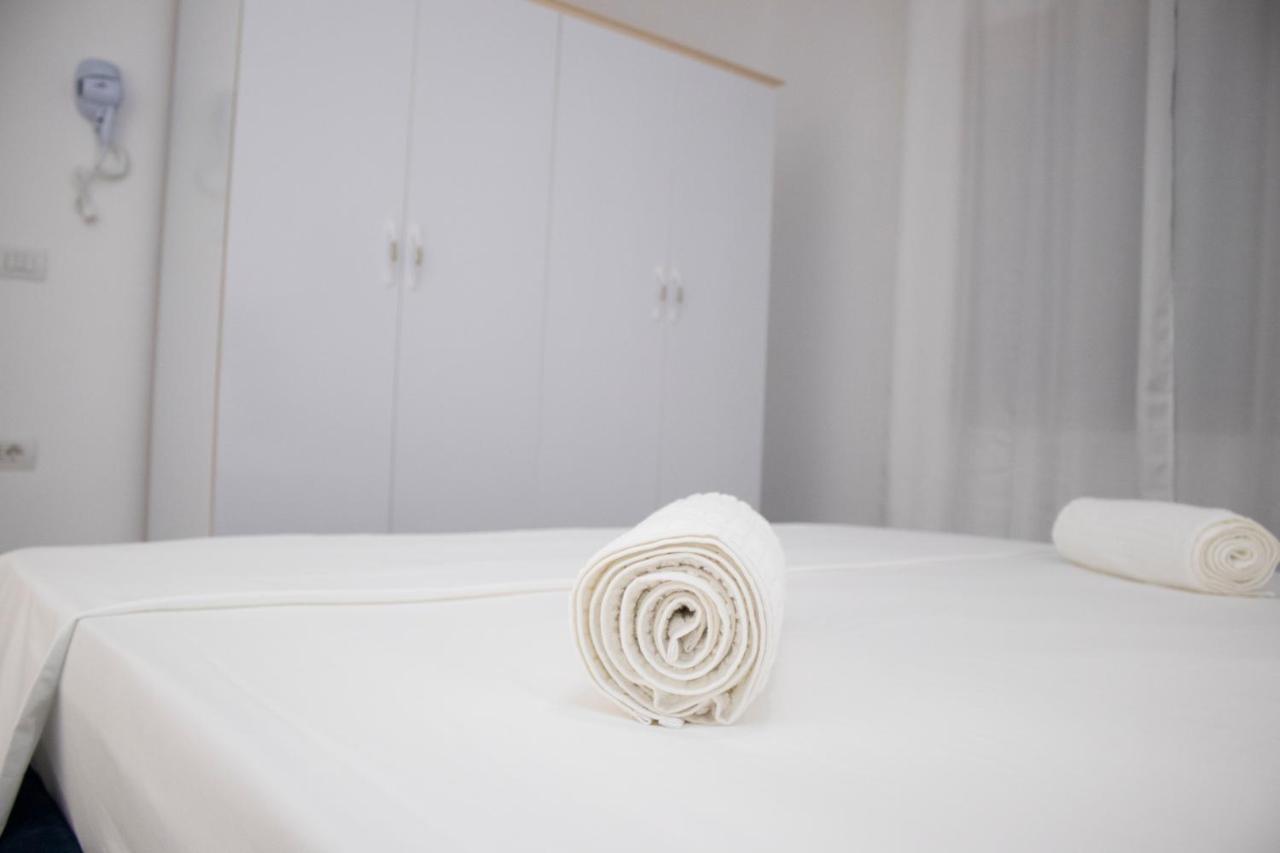 Vila Shehaj Luxury Apartment Vlore Exterior photo
