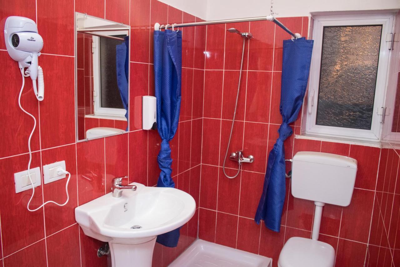 Vila Shehaj Luxury Apartment Vlore Exterior photo