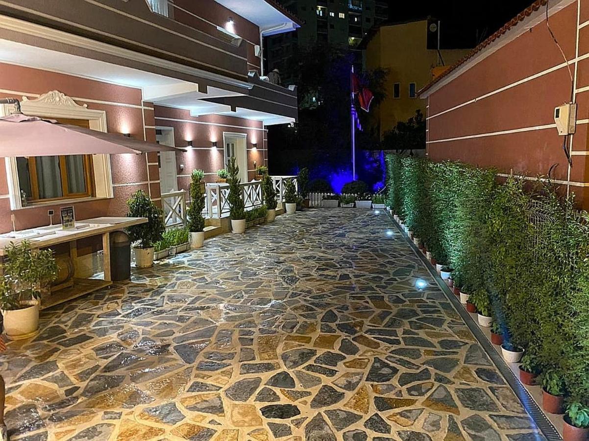 Vila Shehaj Luxury Apartment Vlore Exterior photo