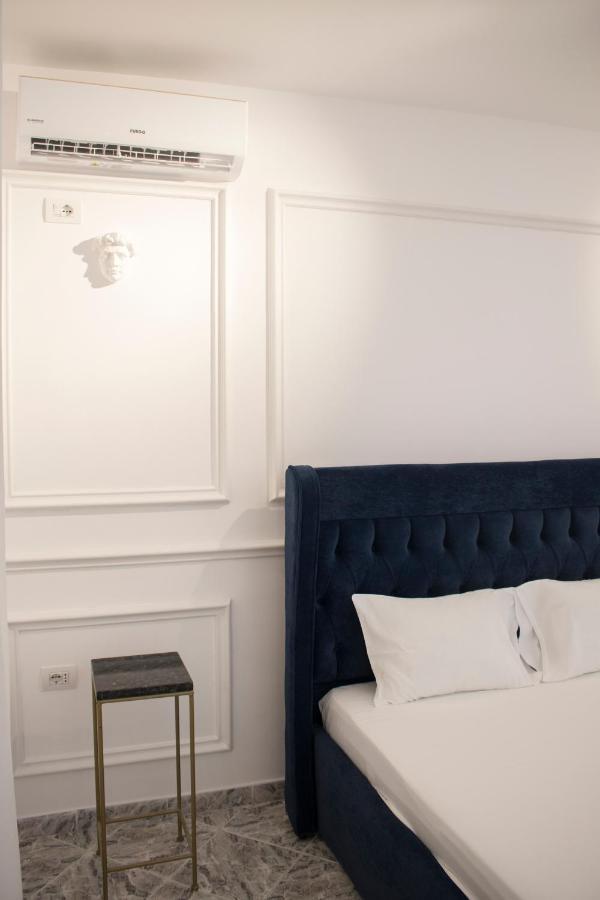 Vila Shehaj Luxury Apartment Vlore Exterior photo